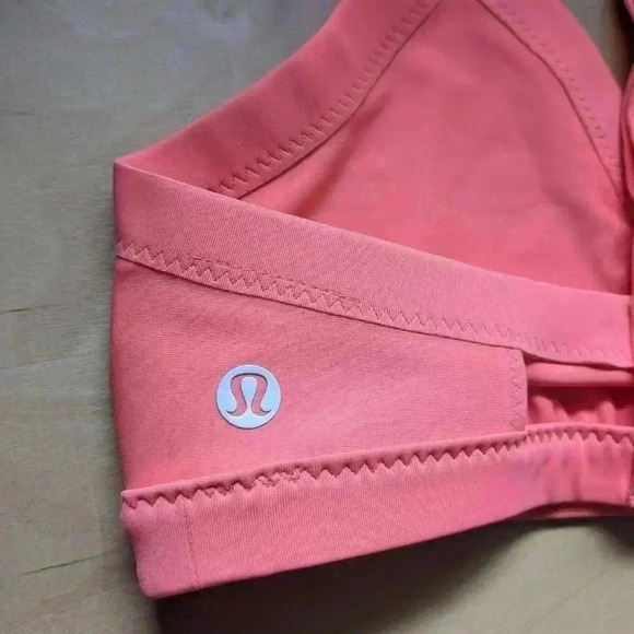 Lululemon Water: Surf To  Sand Booster Top Grapefruit size 6 ? ( No size tag) - Picture 6 of 10
